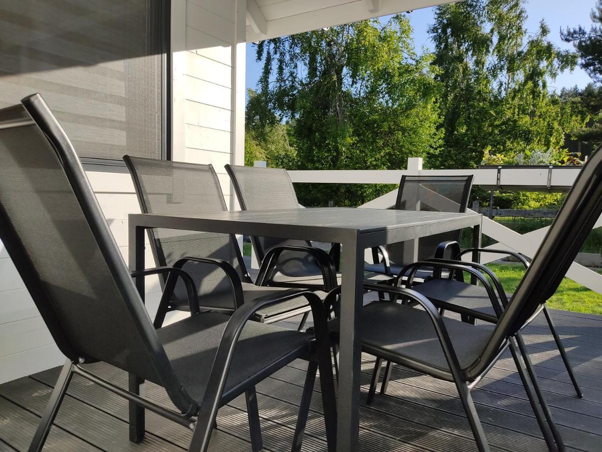 Bialy Szafir Vila Rusinowo  Exterior foto